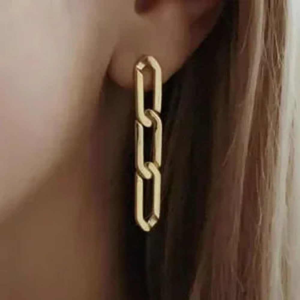 Minimalist 18k Gold Chain Link Drop Earrings